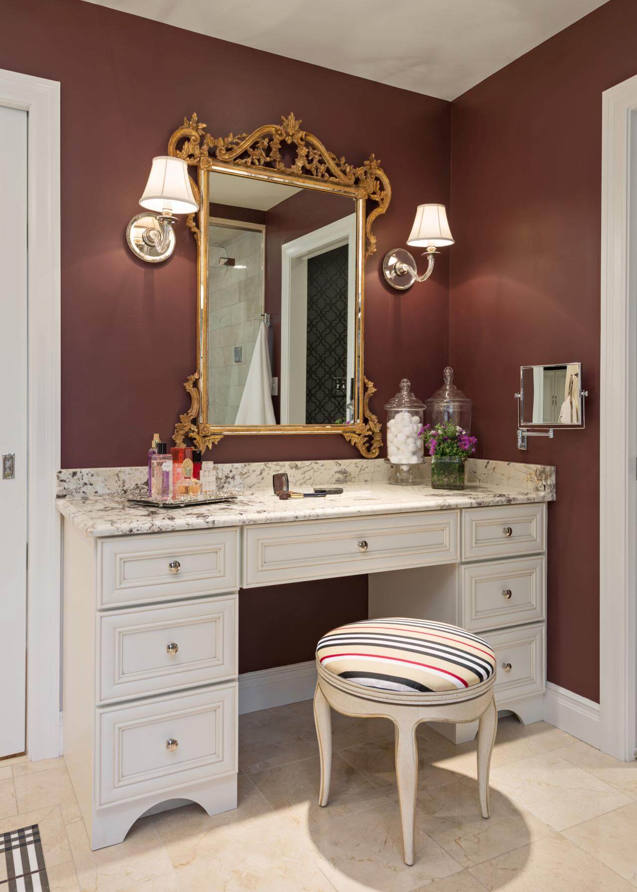 decorating ideas for makeup vanity