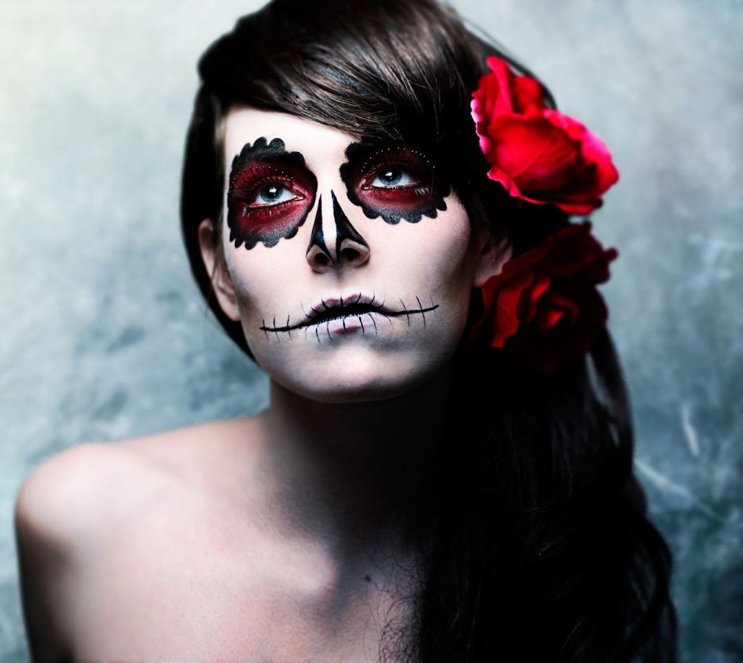 sexy and cool holloween makeup ideas for woman