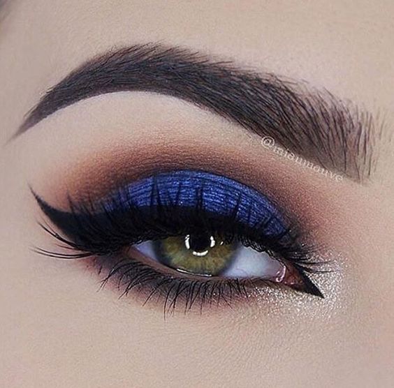 dark blue dress makeup ideas