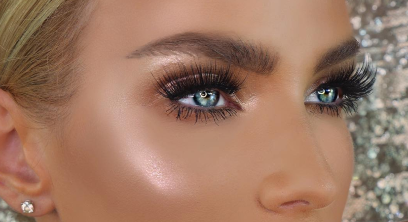 natural makeup ideas for blue eyes