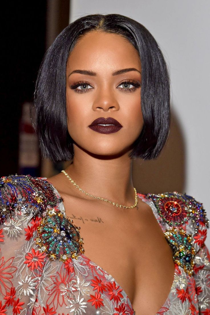 sexy rihanna hairstyles and makeup ideas