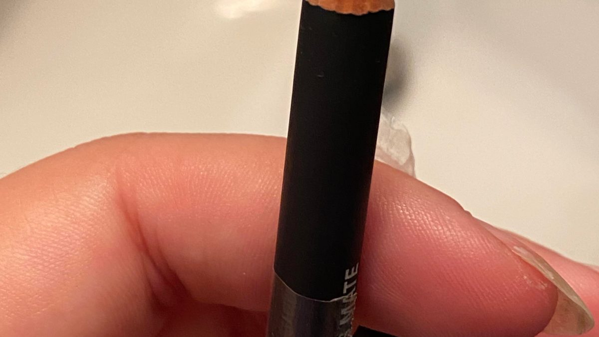 Is that mold on a brand new NYX lip liner?