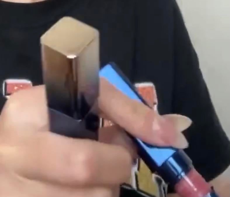 Can anyone help me find this lipstick ??
