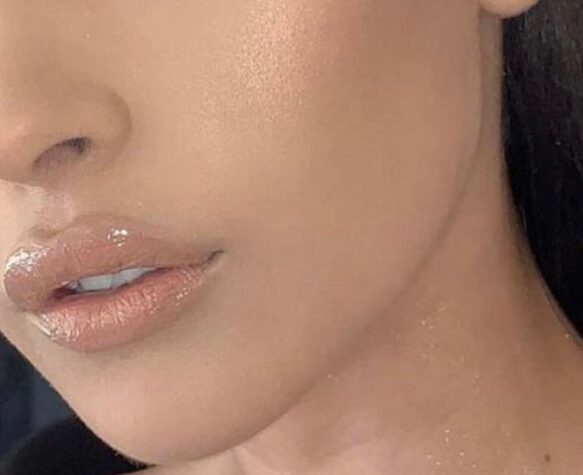 Does anyone know how to make this beautiful lip?  😍