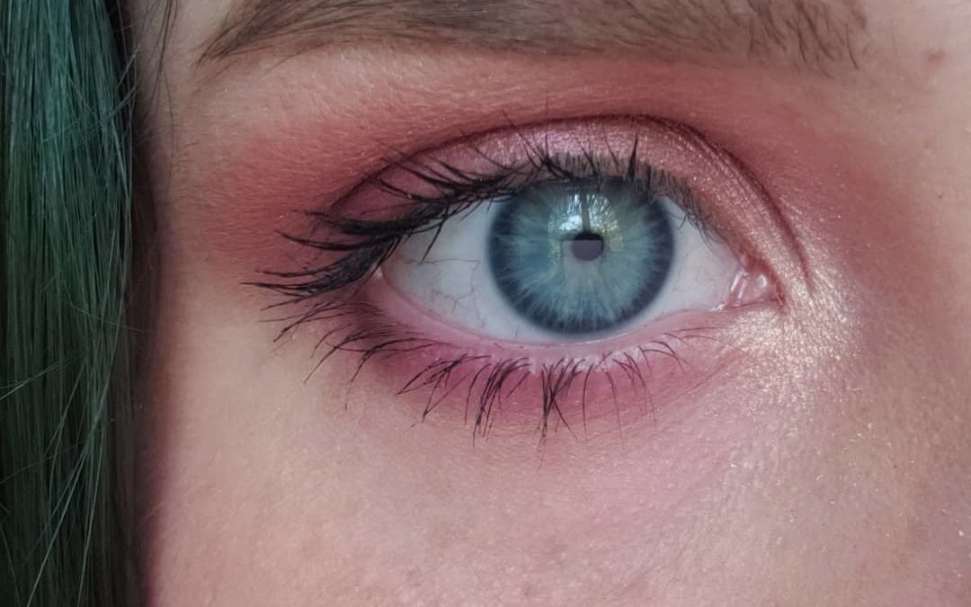 Pale pink look with Colourpop eye shadows