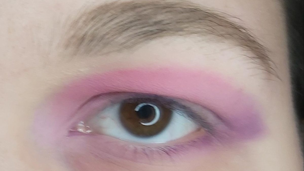I bought the NYX Ultimate Brights palette but this is my first time trying color and I just can’t seem to bring out the colors like on the yt videos for this palette.  Am I doing something wrong?  (view comments)
