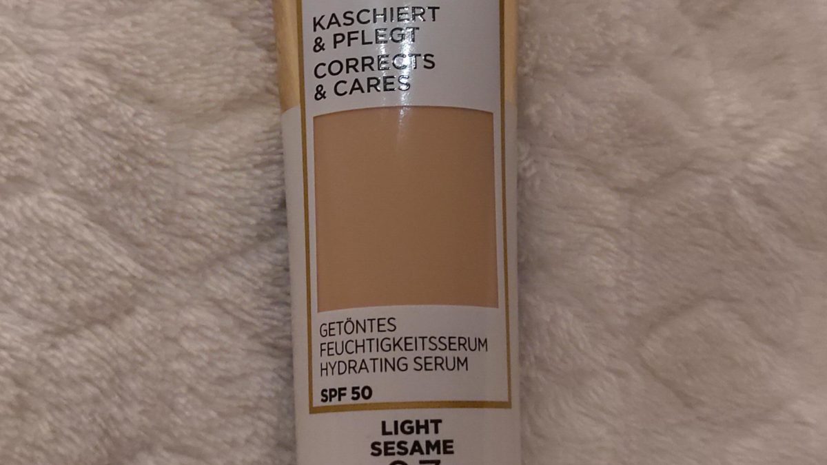 L’Oréal Age Perfect BB blanket in Light Sesame 03