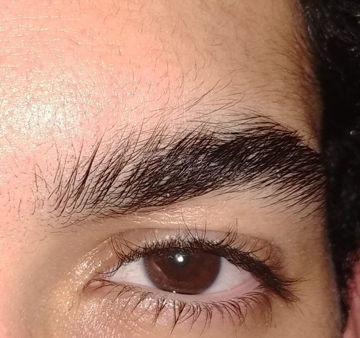 what is the shape of my eyes?