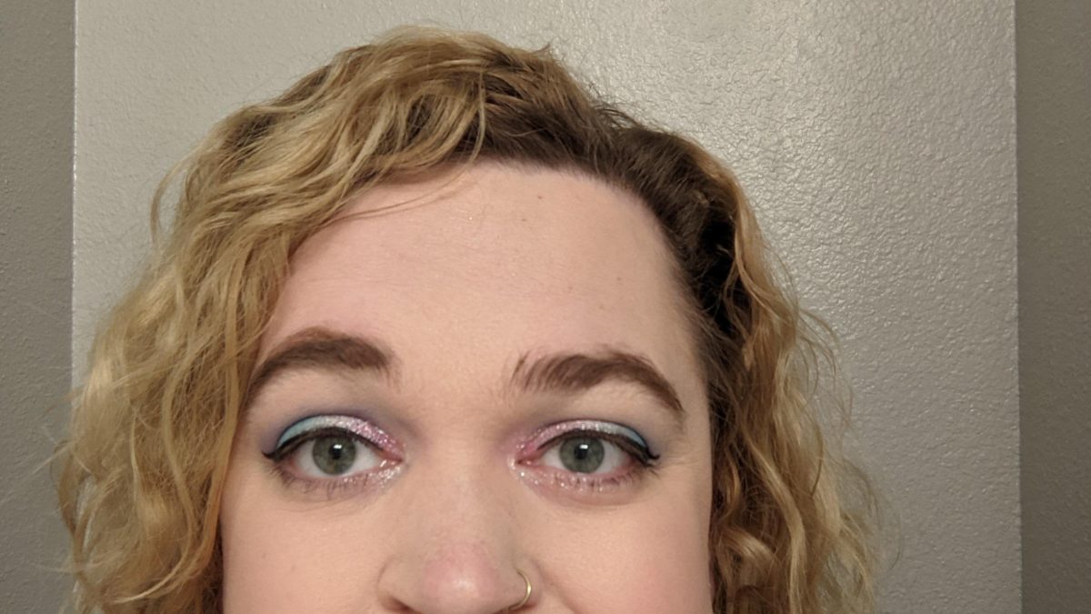 A bit of trans pride eyeshadow for Trans Day of Visibility