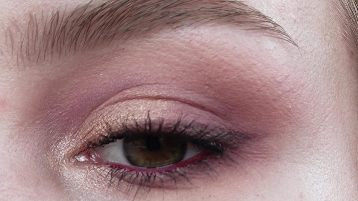 I forgot how much I love purple eyeshadows.