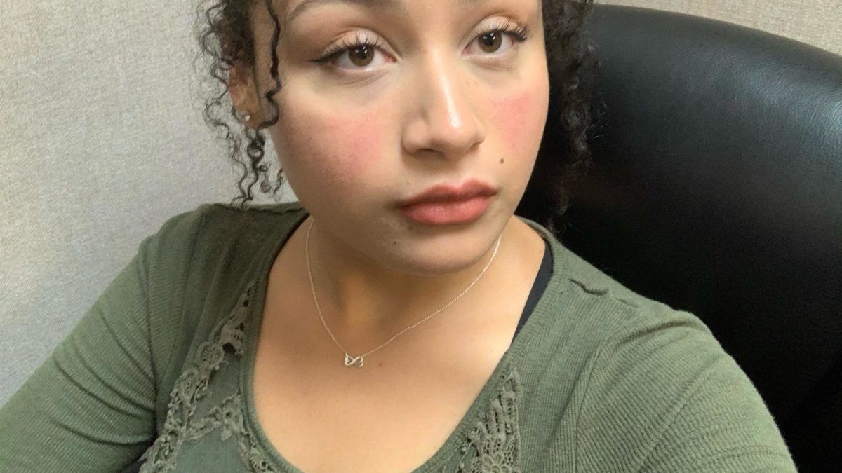How to cover redness on the cheeks without looking mushy?  I use a little pie-shaped concealer on it to make it look less red but it ends up showing up anyway